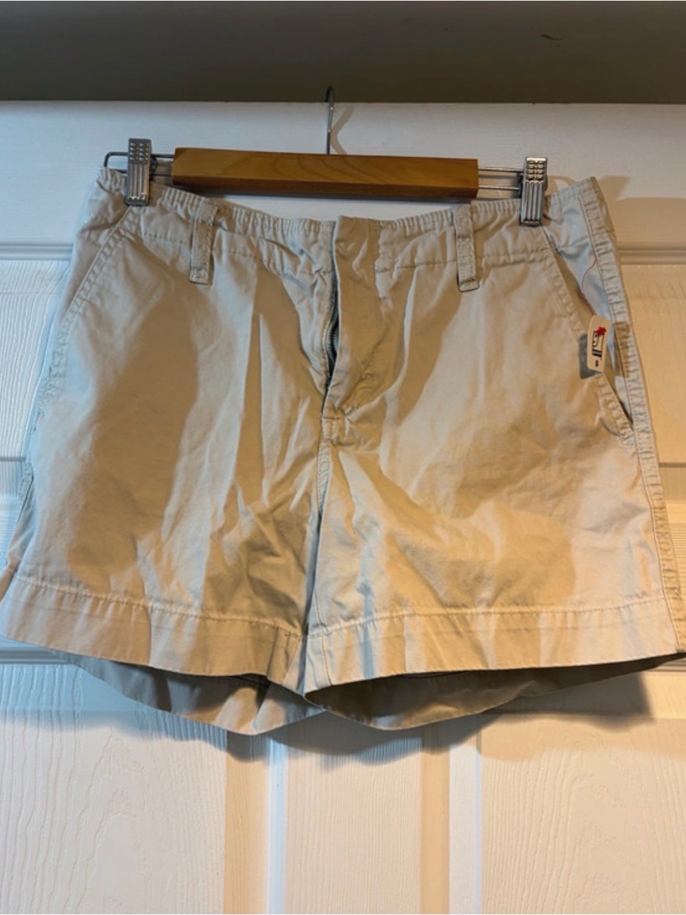 Tommy Hilfiger Women's Khaki Flat-Front Shorts